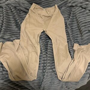 Viral TikTok  leggings with butt scrunch